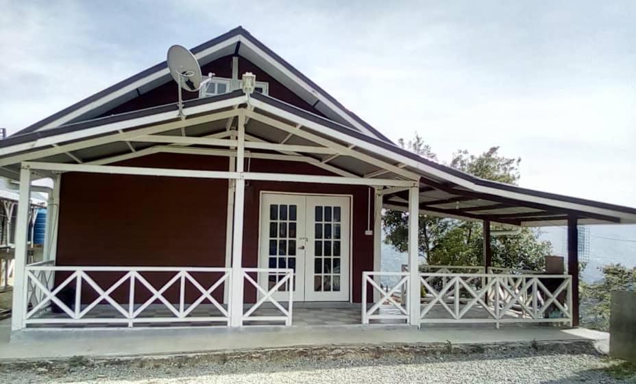 Kampong Kundassan Dongorit Cabin House 1 מראה חיצוני תמונה